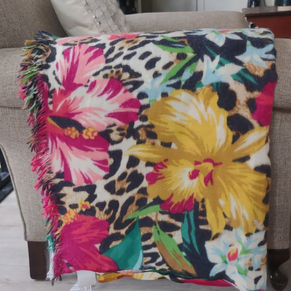 Zara Wool blanket throw Floral Leopard